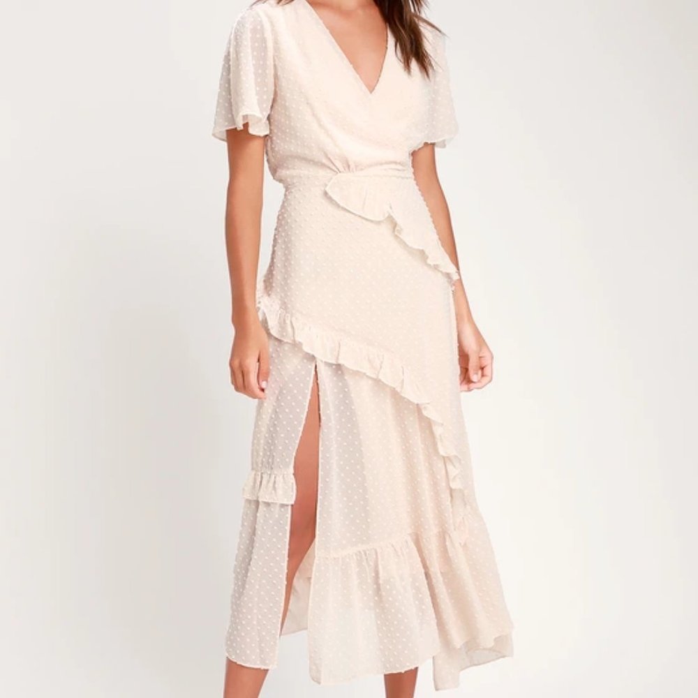 NWT Lulus Swiss Dot Ruffled Midi Dress